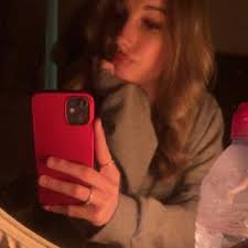 Lils 💗 (@lilly.anne.smith)