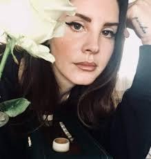 That revelation has made grant/del rey one of the most controversial figures to emerge in us music for years. Lana Del Rey Family In Detail Parents Siblings Boyfriends Familytron