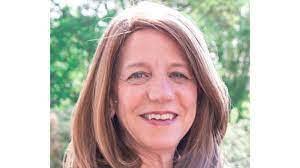 Wendy Newcomb's Instagram, Twitter & Facebook