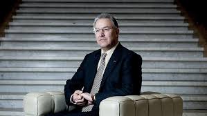 Does ahmed aboutaleb have tattoos? Omarmd Door Vriend En Vijand Aboutaleb Tien Jaar Burgemeester Van Rotterdam Eenvandaag