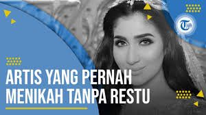 Ada kok, tadi ke toilet bentar, tuh dia orangnya, jawab rani sambil nikmat banget sin, kata robi sambil terduduk lemas di lantai setelah menyemprotkan isi kontolnya ke mukaku. Legenda Sangkuriang Dan Dayang Sumbi Tribunnewswiki Com Mobile