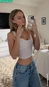 Kyla Dodds Nude Leaks OnlyFans