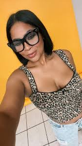 Ivette Malave's Instagram, Twitter & Facebook