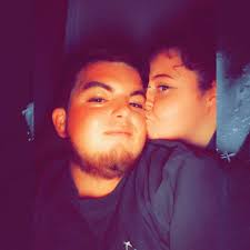 What apps can I use to invest in S&P 500?