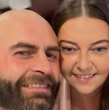 Do BTO builders plaster or skim coat cement screed walls?