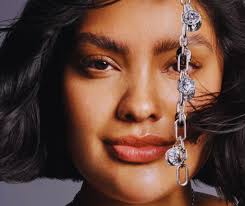 The sun is shining, and the sales are sizzling! ☀ Visit us this Memorial  Day Weekend and shop 85+ Premier brands. All sales☞ bit.ly/3cI0hmf  #MemorialDay #ThankYou #Heroes #NebraskaCrossing