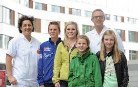 Sollte sie sich dabei stützen? Ordensspital Schwarzach Eroffnet Neues Kinder Und Jugendspital Ordensgemeinschaften Osterreich