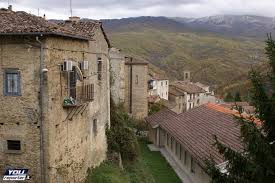 I morti sono 292, mentre sono 2.925 gli. Come Era Accumoli Prima Del Terremoto Youreporter