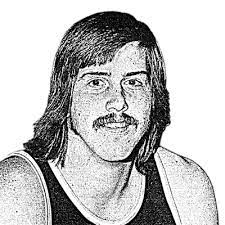 Thomas Plunkett's Instagram, Twitter & Facebook