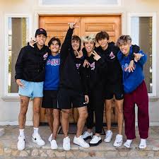 Sway House Swayla Fotos Y Videos De Instagram In 2020 Young Cute Boys Quinton Cute Teenage Boys