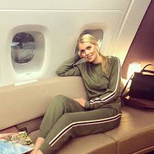Lady kitty's engagement to millionaire fashion businessman michael lewis, 62, was announced january 2020. Princess Diana S Niece Lady Kitty Spencer Goes Public With 60 Year Old Lover Michael Lewis Entertainment Daily