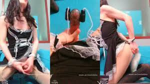 yuanladyboy：Chinese ladyboy cums completely in sex toy