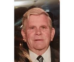 Claude Chafin's Instagram, Twitter & Facebook