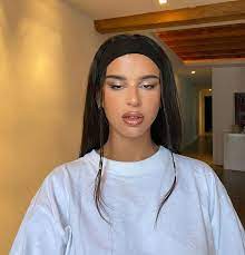 Natikillah brings something new to the table as it flirts with gangsta rap and '90s r&b. Si Cierro Los Ojitos Ya Casi Puedo Verte Hair Styles Trendy Hairstyles Cabello Hair