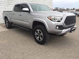 Amazon.com: Parrilla para Toyota Tacoma 2016 2017 con bisel negro de  customcargrills : Automotriz