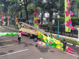 Salah satu cara kelurahan duri pulo untuk memeriahkan hari ulang tahun dki jakarta dengan membuat sebuah lagu yang menceritakan kondisi keadaan dan semangat. Taman Dan Jalur Hijau Bakal Dipercantik Sambut Hut Ke 494 Jakarta