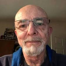 Hey Yall!! Can I get some good trucker jokes?! I need it for content 👀  thanks in advance 🤞🏾