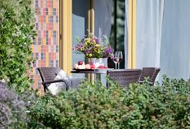 The services are tailored mainly for men which includes it malay traditional massage that can help in. Kurshi Hotel Spa 77 8 3 Prices Hostel Reviews Jurmala Latvia Tripadvisor