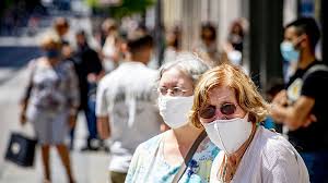 De mondkapjesplicht is in strijd met artikel 10 van de nederlandse grondwet. Meerderheid Voor Mondkapjesplicht In Cafes Winkels En Bij De Kapper Meer Besef Dat Virus Leeft Eenvandaag
