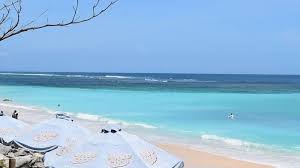 Ada banyak sekali gambar pemandangan indah yang menakjubkan dari berbagai tema, misalnya pantai, lautan, pegunungan dan sebagainya. Pin Di Gambar Pemandangan Indah