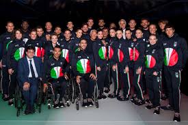 Dates, calendrier, chaînes, décalage horaire, tout savoir sur les jeux olympiques de tokyo les jo de tokyo se dérouleront du 23 juillet au 8 août 2021. Giorgio Armani Habille L Equipe D Italie Aux Jeux Olympiques Et Paralympiques De Tokyo 2021 Viacomit