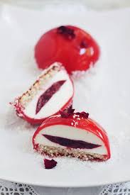 Mini Cupole Cu Mousse De Iaurt Si Cirese Fancy Desserts Candy Bar Cake Homemade Cakes