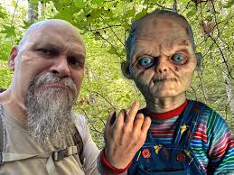 What do you find at the end of a haunted rainbow? A pot of ghoul👻