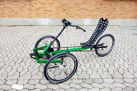 Zox Trike Spass Auf Drei Radern Ursprunglich Nur Als Projekt Gedacht Hat Sich Das Zox Trike Schon Einen Platz Im Herzen Seiner Fahrer Er Dreirad Fahrrad Fahrer