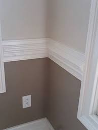 Want To Do Something Like This Two Tone Gray Paint With Chair Rail In Our Foyer And Hallway Mit Bildern Wohnzimmer Farbe Haus Umbau Zweifarbige Wande