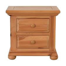 The skirt is simple with a panel design to the sides. 90 Off Broyhill Furniture Broyhill Furniture Natural Two Drawer End Table Tables