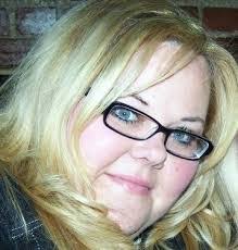 Lynn Behrens's Instagram, Twitter & Facebook