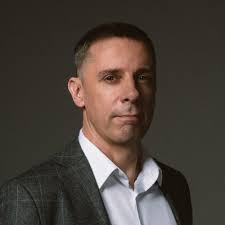 After almost three years, today is officially my last day at Deloitte. Time  to look back