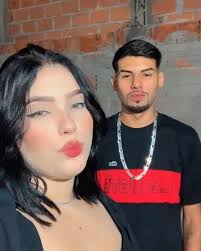 Larissa Klein (@larissa_kllein) • Instagram photos and videos