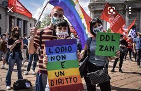 Oggi su huffingtonpost pezzo di aurelio mancuso. Vkhhtjf2jxlkcm