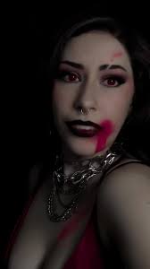 Nostalgic Vibes: Valentina King's Gothic Vampire Cosplay with a Twist