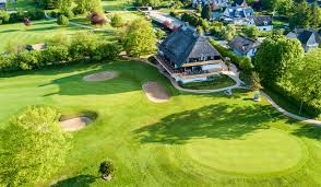 Guests praise the comfy beds. Welcome To The Bay Of Lubeck Golfclub Scharbeutz Golf N Style