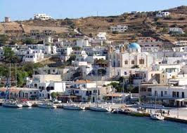 Από την εκδρομή που γίνεται καθημερινά από τους λειψούς στα γύρω νησιά και είναι κάτι που επιβάλλεται να δει κανείς. Leipsoi Driver Stories
