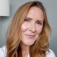 Maureen Mcqueen's Instagram, Twitter & Facebook