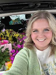 Guys! Three of my videos are up! I believe it's packing for the trip  through delivery day! I'll keep loading them as they're ready. If you have  any questions you want answered,