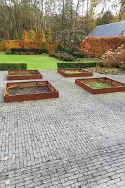 Hochbeete Aus Cortenstahl Gartengestaltung Hochbeet Gartendesign Ideen