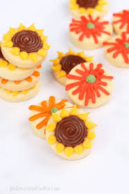 Fall Flower Cookies Easy Decorated Cookies The Decorated Cookie Flower Cookies Fall Cookies Cookie Decorating