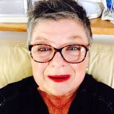 Suzanne Mccaffrey's Instagram, Twitter & Facebook