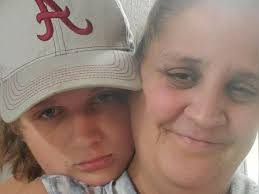 Michelle Lott's Instagram, Twitter & Facebook