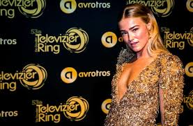 Betrouwbaar, gratis en snel op nu.nl, de grootste nieuwssite van nederland. Geraldine Kemper En Vriend Paul Na Vijf Jaar Uit Elkaar Show Ad Nl