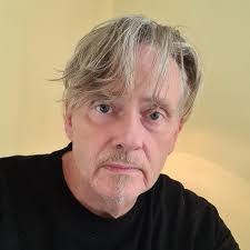 Is this table maple wood?