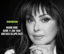 Eileen Lutz's Instagram, Twitter & Facebook