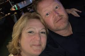 Fundraiser for Debra Moore by Cynthia Buongiovanni : Help Debbie fight  cancer