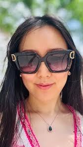 This makes me see the power of a book: changing lives. Feeling blessed to  hear again and again that you “love” FIVE KEYS OF SELF LOVE and that “it  has changed your life,” my dear readers, friends and ...