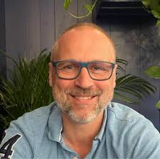 Evening! Any recommendations for moss removal from root and  gutterings/fascia's cleaned etc? Thanks all in advance!