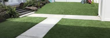 Easy turf diy instructions on how to install artificial grass on top of concrete surfeces. 3 Steps To Installing Artificial Grass In Your Backyard Luxe Turf